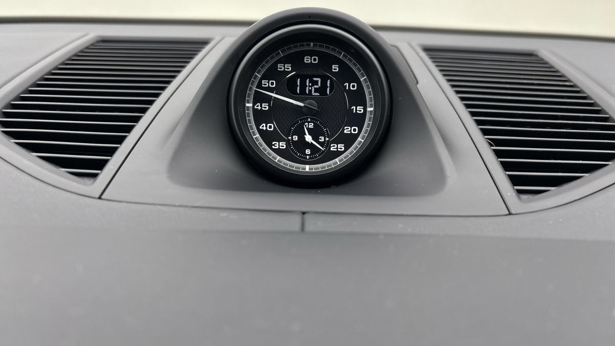 Used Porsche Macan 2023 for sale - 77228059: Photo 25