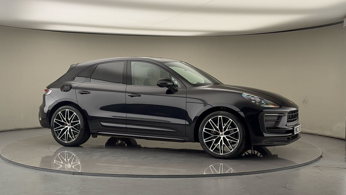 Used Porsche Macan 2023 for sale - 77228059: Photo 37