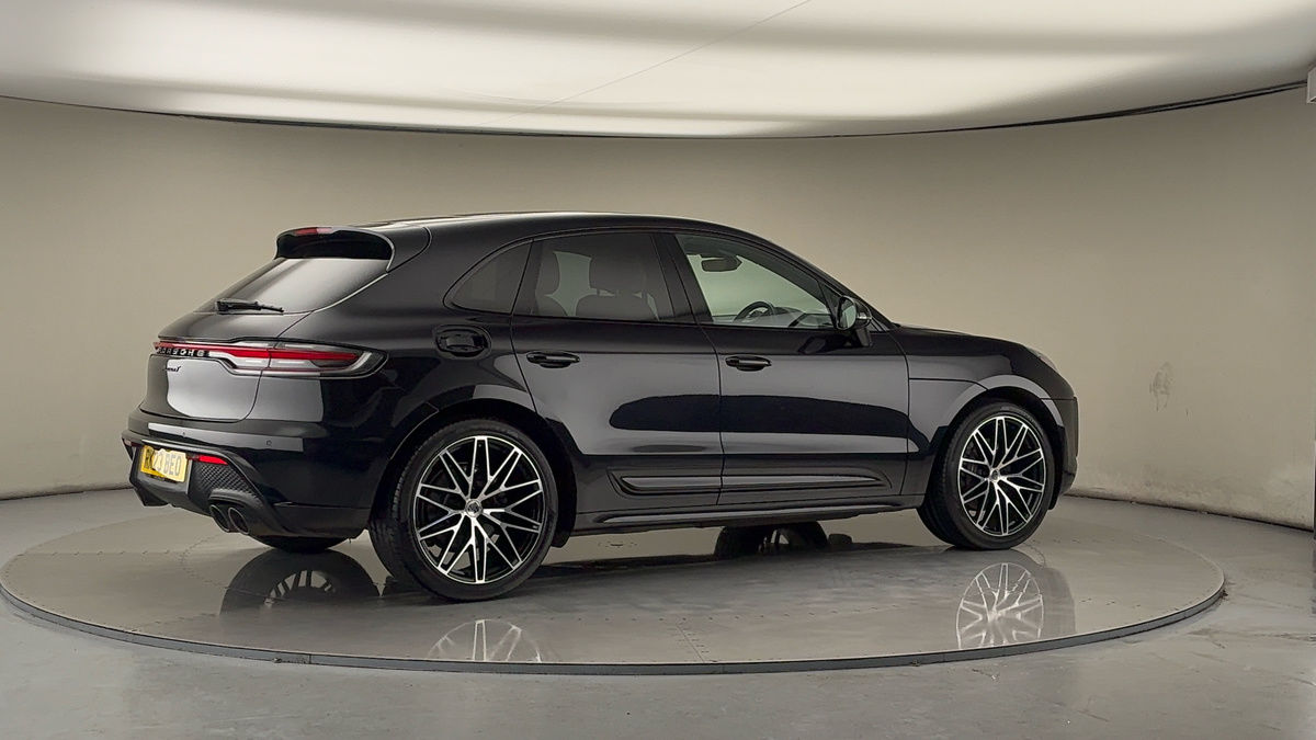 Used Porsche Macan 2023 for sale - 77228059: Photo 40