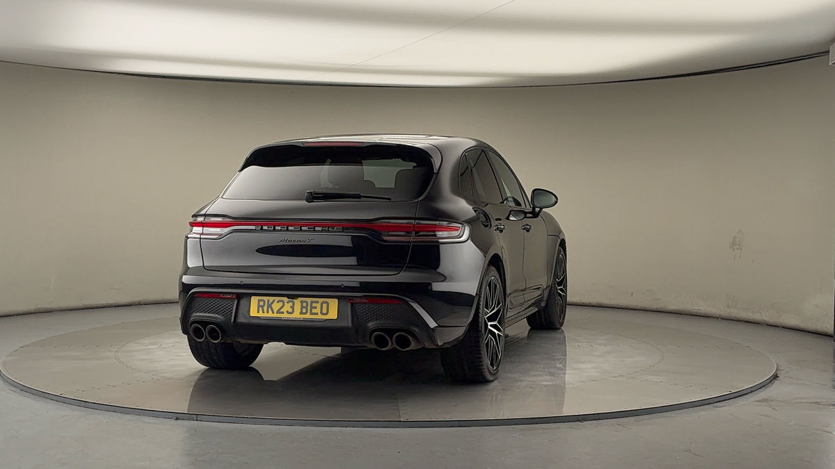 Used Porsche Macan 2023 for sale - 77228059: Photo 42