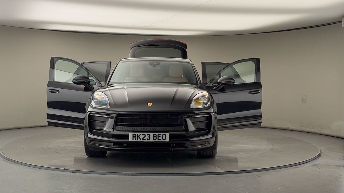 Used Porsche Macan 2023 for sale - 77228059: Photo 53