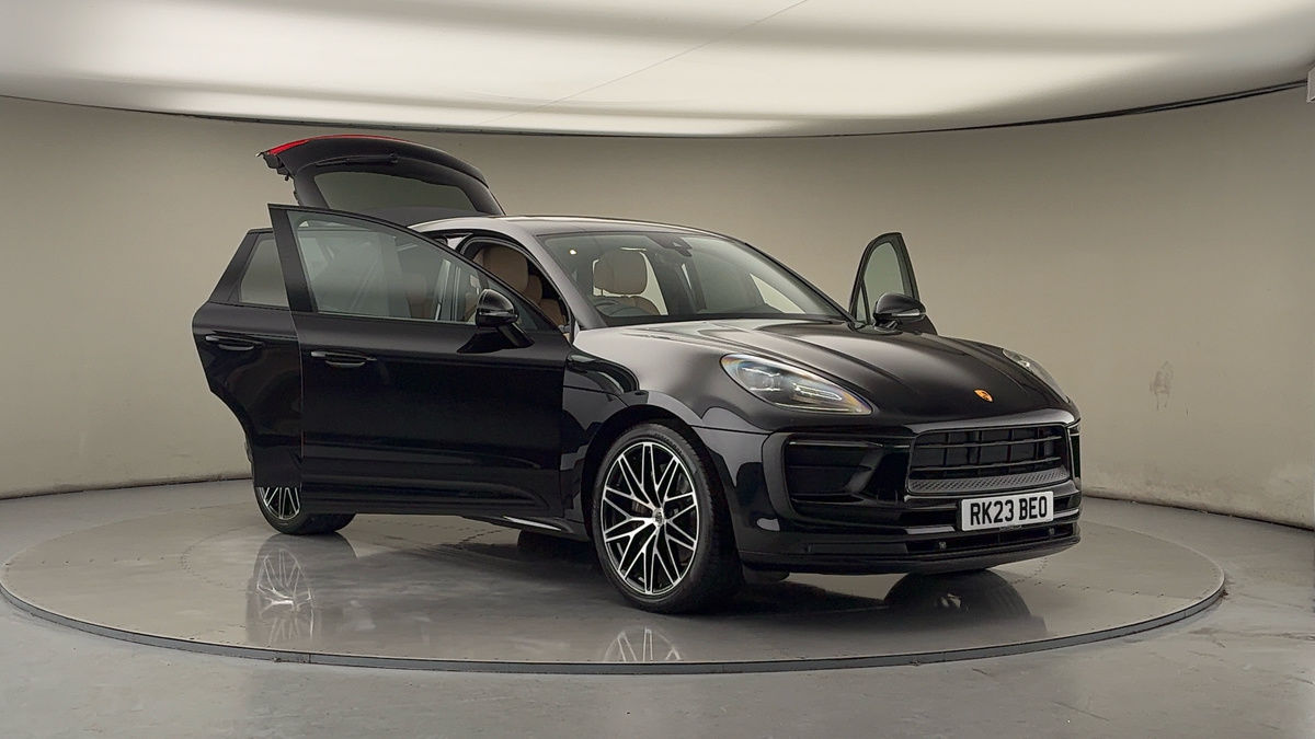 Used Porsche Macan 2023 for sale - 77228059: Photo 55