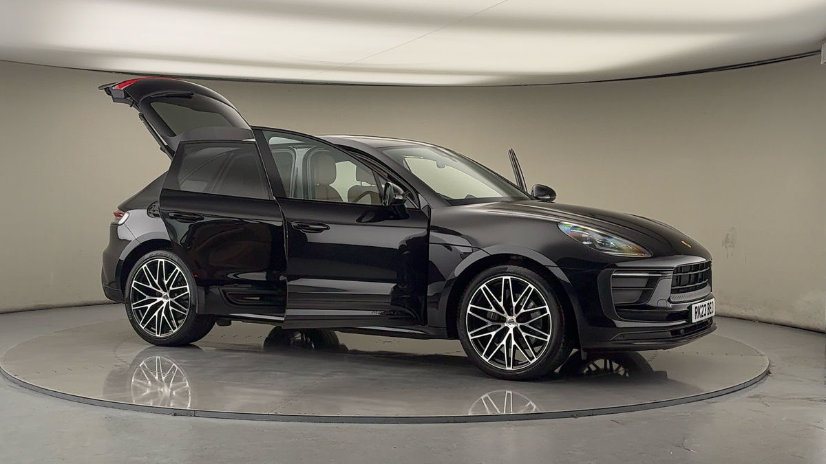 Used Porsche Macan 2023 for sale - 77228059: Photo 56