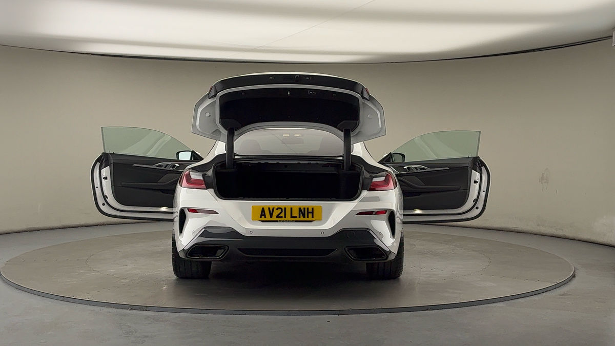 Used BMW 8 Series 2021 for sale - 77038675: Photo 60