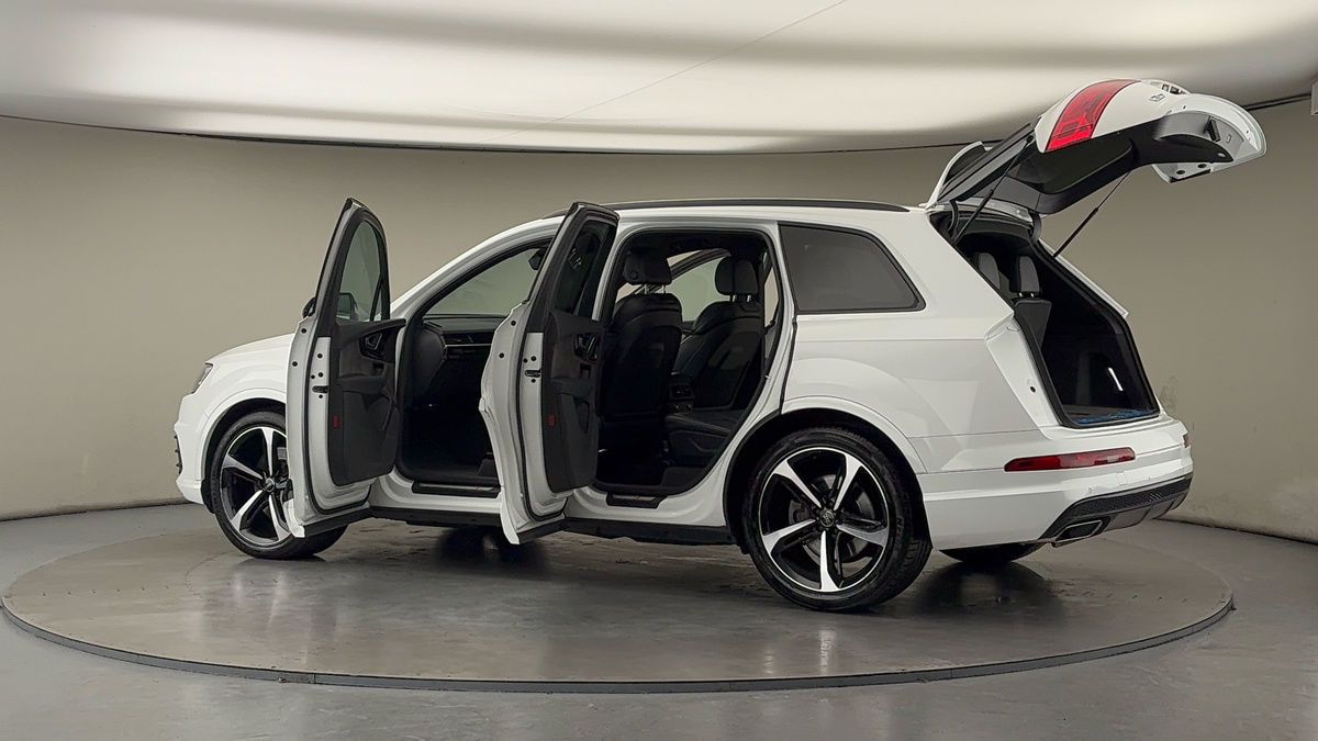 Used Audi Q7 2019 for sale - 77140415: Photo 46