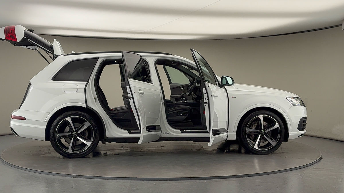 Used Audi Q7 2019 for sale - 77140415: Photo 57