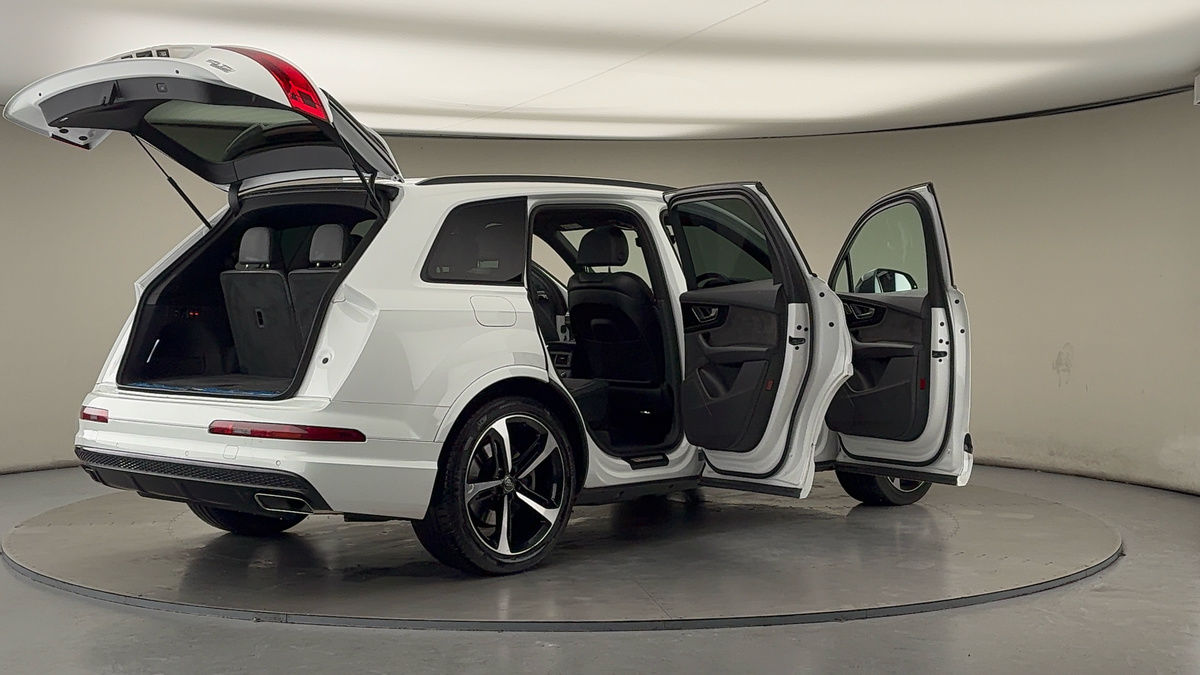 Used Audi Q7 2019 for sale - 77140415: Photo 59