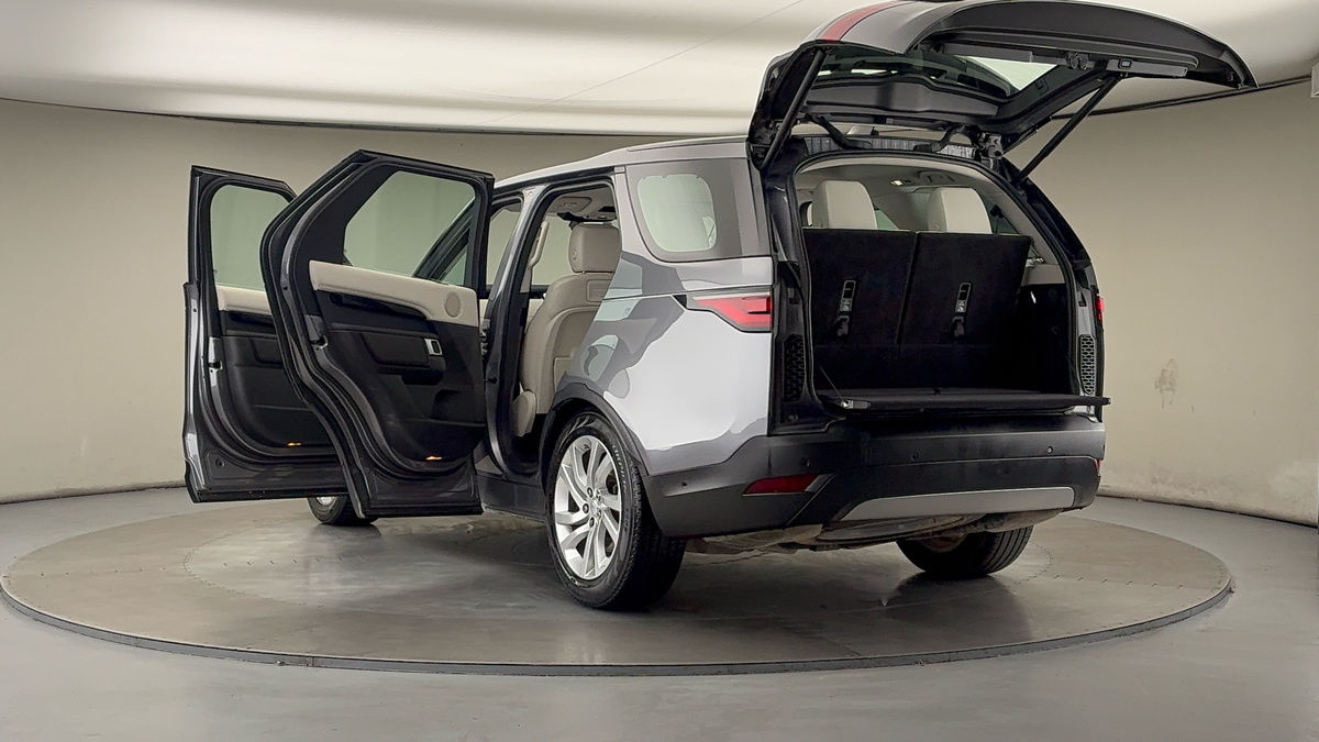 Used Land Rover Discovery 2021 for sale - 76185933: Photo 23