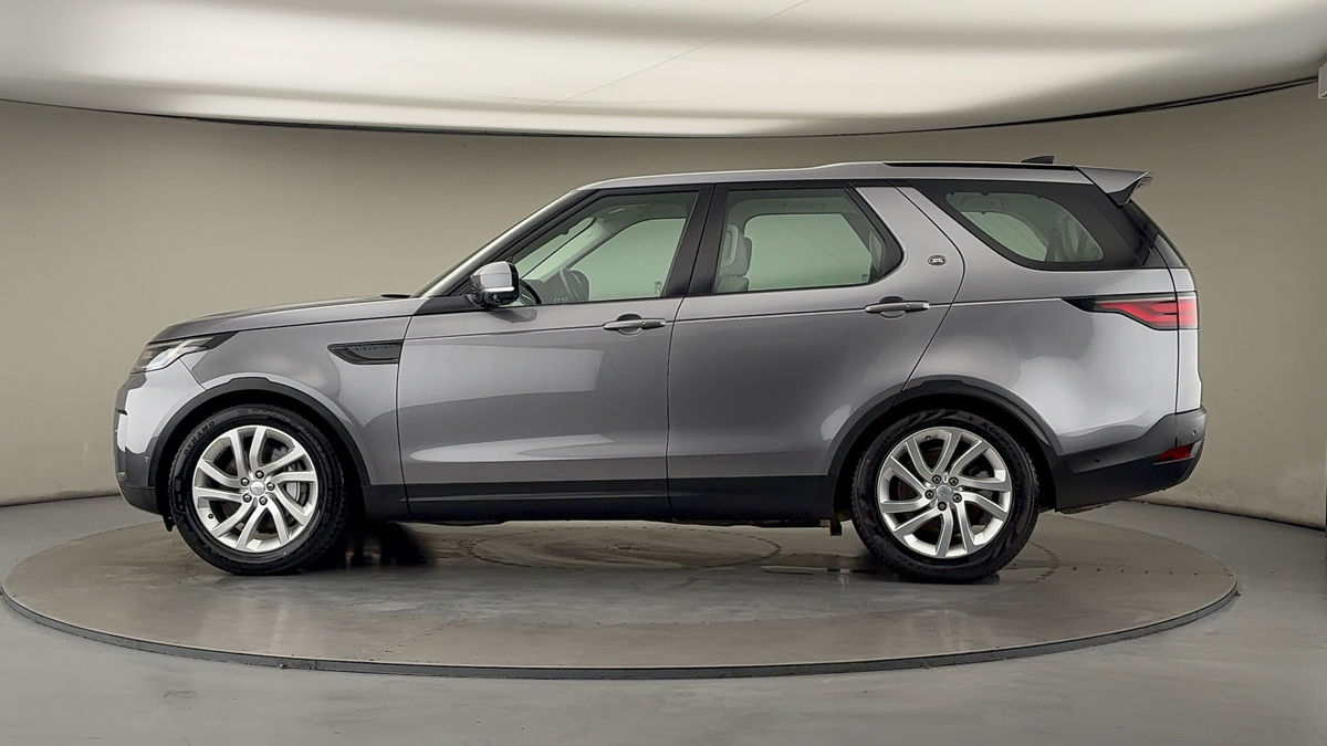 Used Land Rover Discovery 2021 for sale - 76185933: Photo 27
