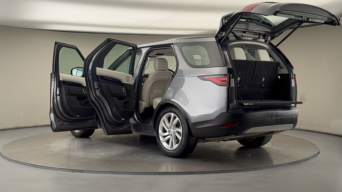 Used Land Rover Discovery 2021 for sale - 76185933: Photo 43