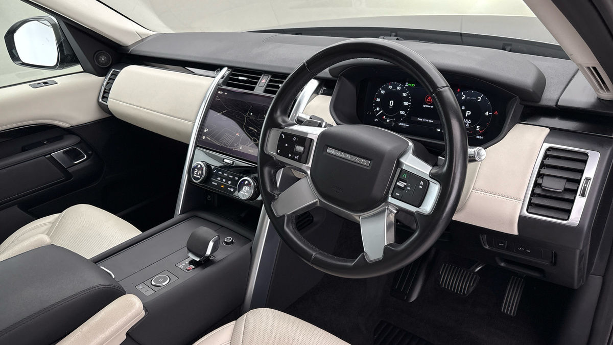 Used Land Rover Discovery 2021 for sale - 76185933: Photo 5