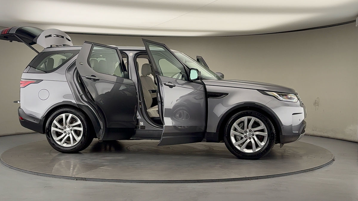 Used Land Rover Discovery 2021 for sale - 76185933: Photo 55