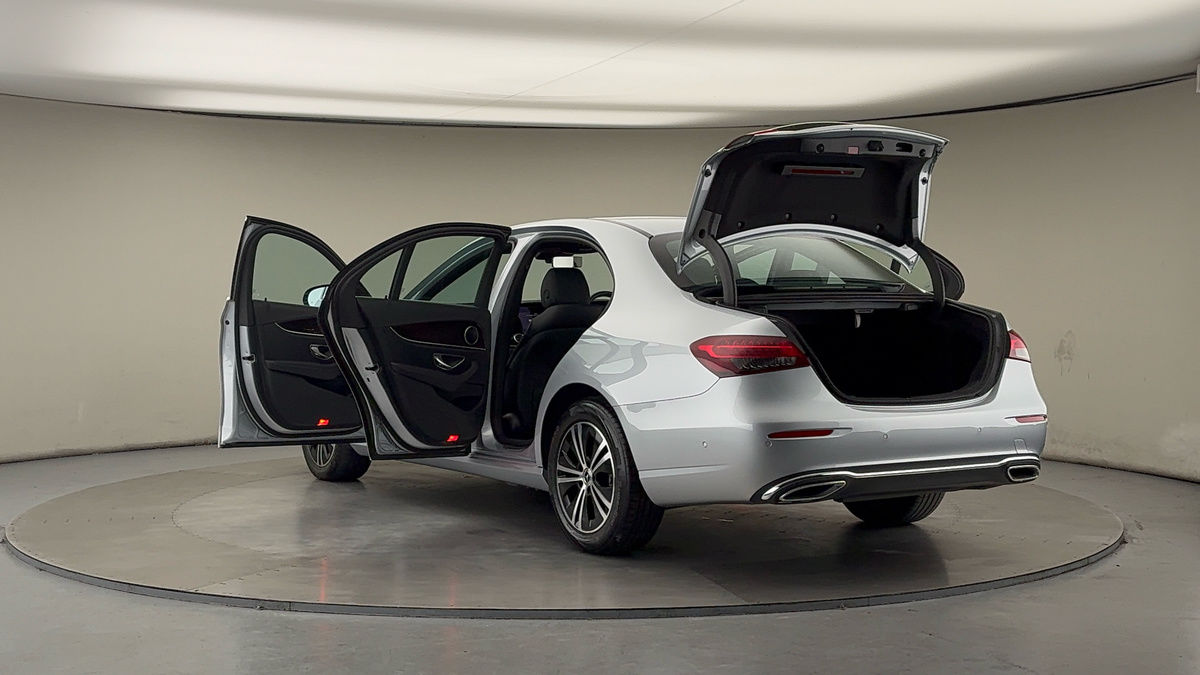 Used Mercedes-Benz E Class 2022 for sale - 75778087: Photo 23