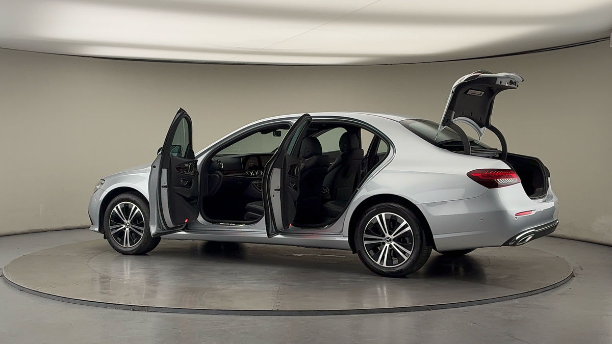 Used Mercedes-Benz E Class 2022 for sale - 75778087: Photo 45