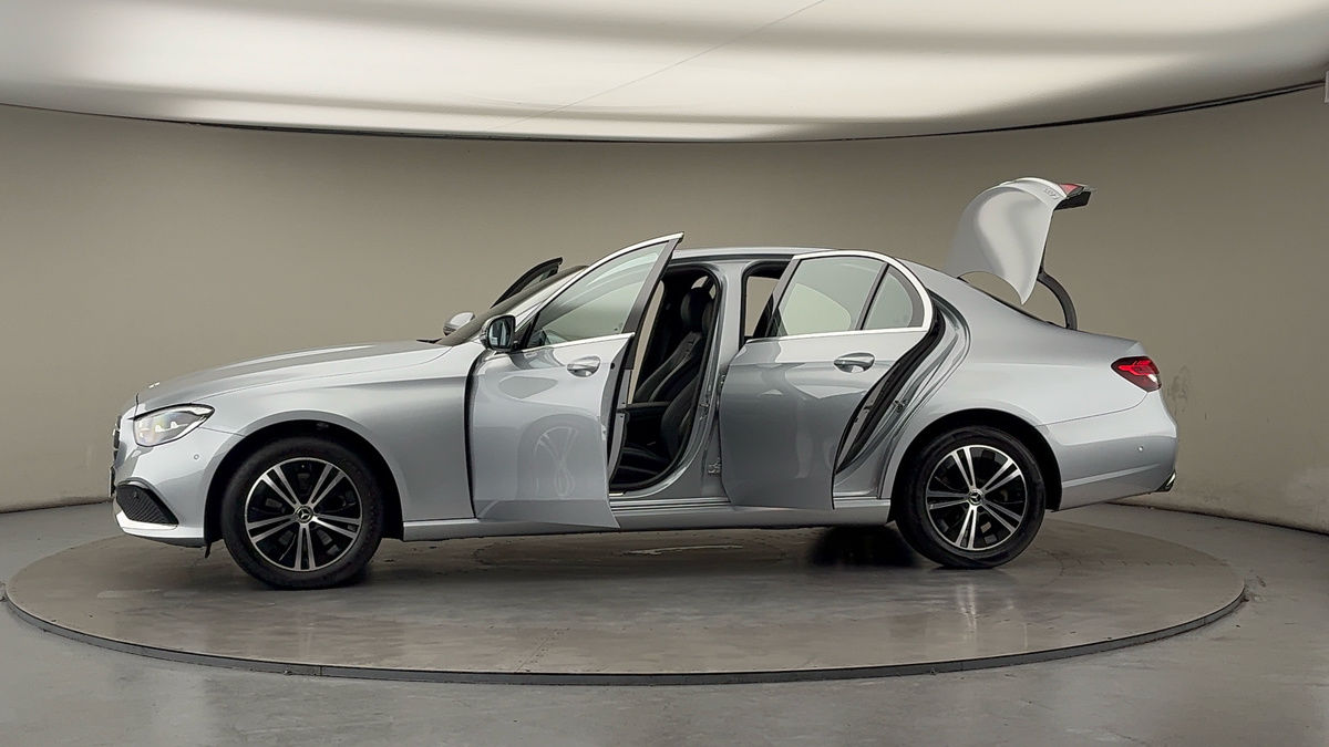 Used Mercedes-Benz E Class 2022 for sale - 75778087: Photo 47