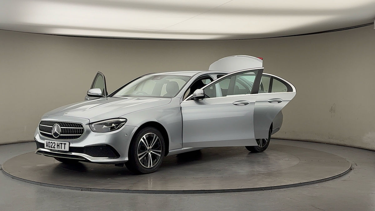 Used Mercedes-Benz E Class 2022 for sale - 75778087: Photo 49