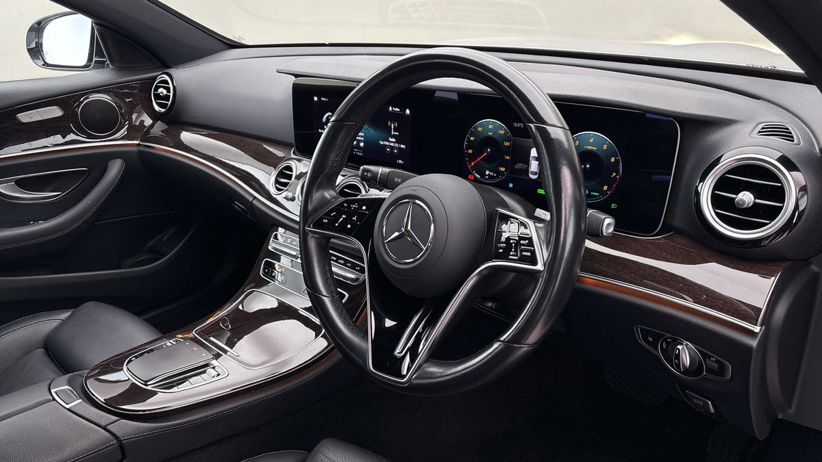 Used Mercedes-Benz E Class 2022 for sale - 75778087: Photo 5