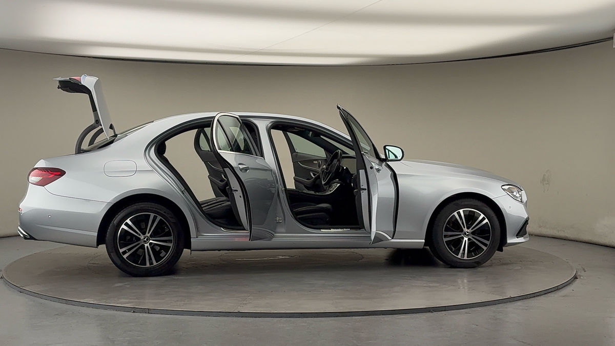 Used Mercedes-Benz E Class 2022 for sale - 75778087: Photo 56