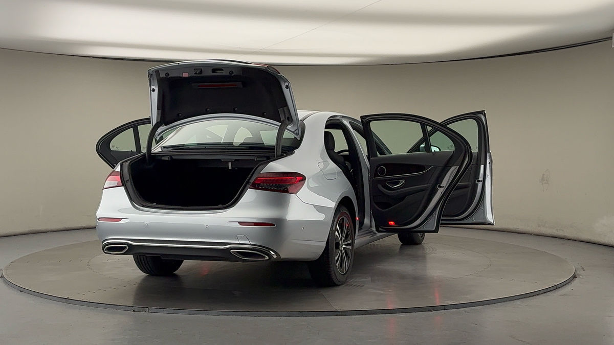 Used Mercedes-Benz E Class 2022 for sale - 75778087: Photo 59