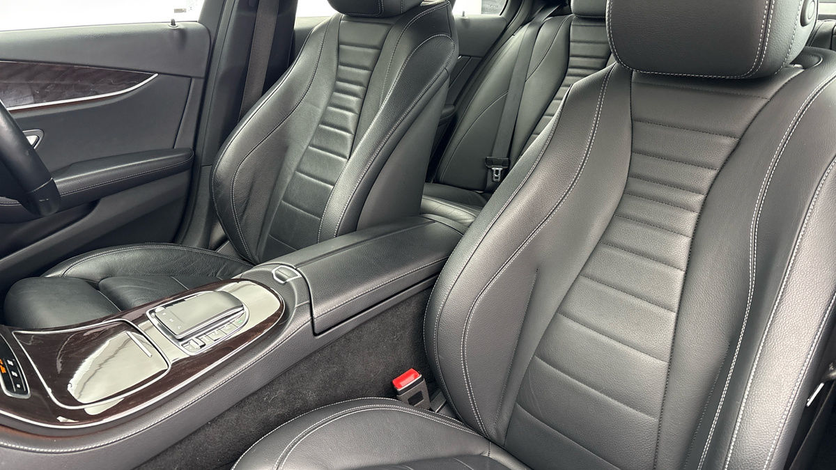 Used Mercedes-Benz E Class 2022 for sale - 75778087: Photo 7