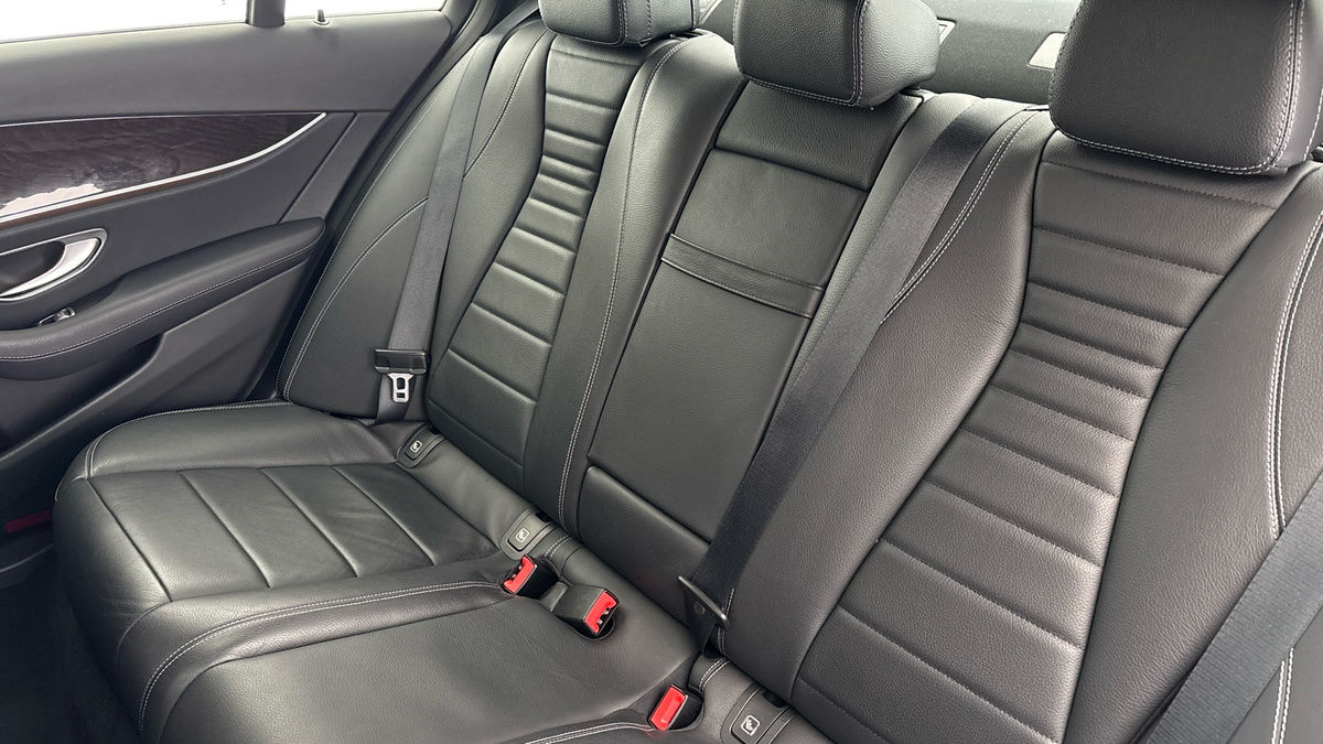 Used Mercedes-Benz E Class 2022 for sale - 75778087: Photo 8