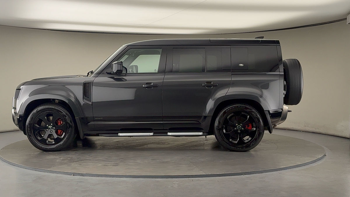 Used Land Rover Defender 110 2021 for sale - 76119501: Photo 15