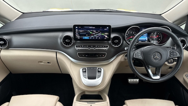 Used Mercedes-Benz V-Class 2024 for sale - 76280697: Photo 18