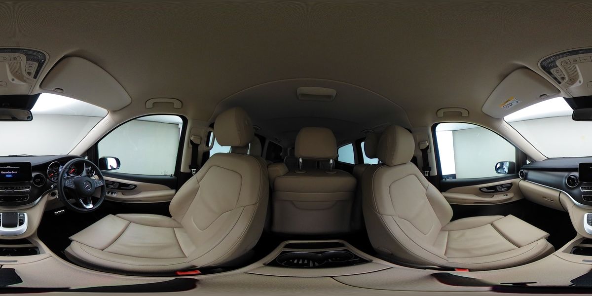 Used Mercedes-Benz V-Class 2024 for sale - 76280697: Photo 51