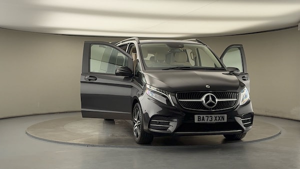 Used Mercedes-Benz V-Class 2024 for sale - 76280697: Photo 59