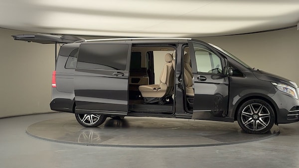 Used Mercedes-Benz V-Class 2024 for sale - 76280697: Photo 62