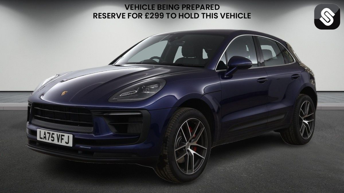 Used Porsche Macan 2025 for sale - 77781284: Photo 2