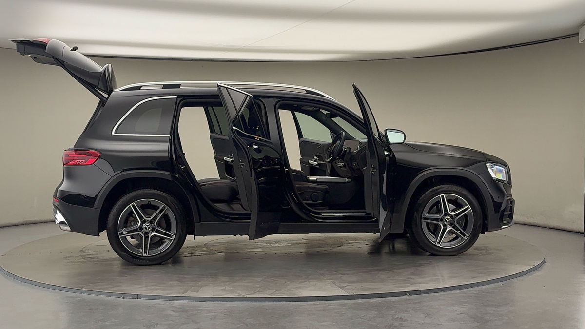 Used Mercedes-Benz GLB 2025 for sale - 76334550: Photo 59