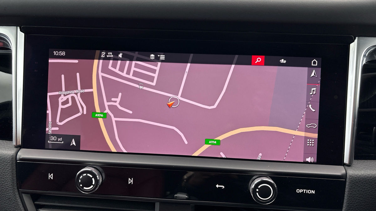 Used Porsche Macan 2022 for sale - 75667017: Photo 17