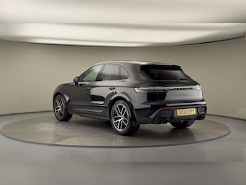 Used Porsche Macan 2022 for sale - 75667017: Photo