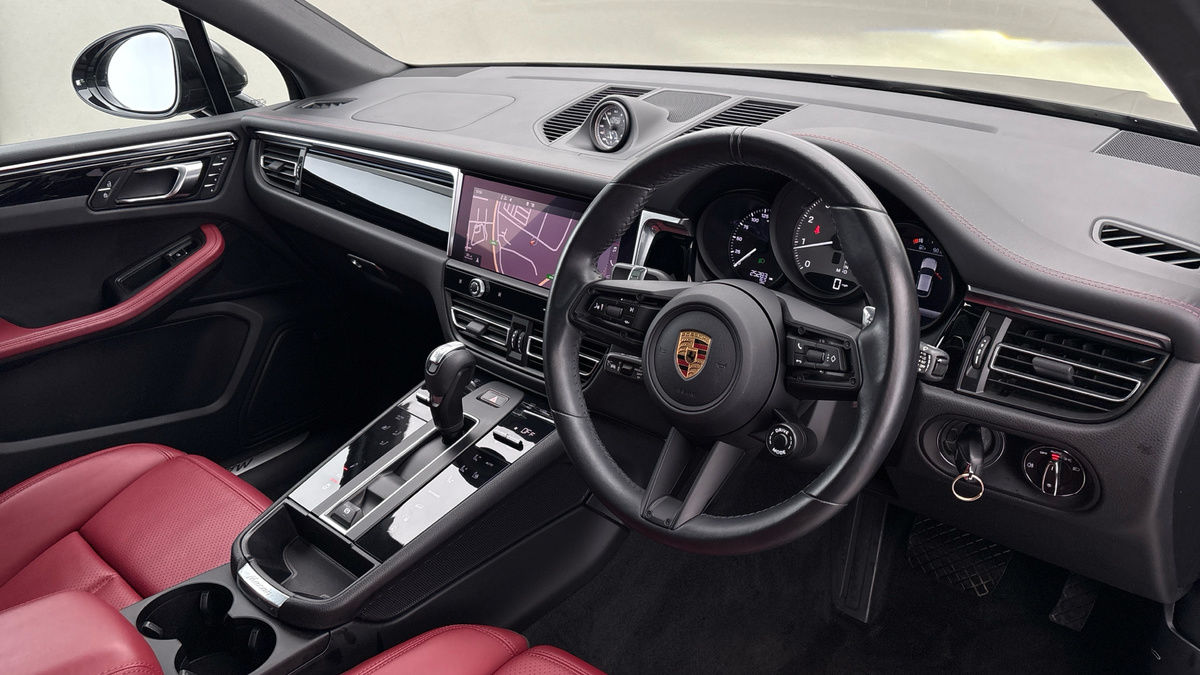 Used Porsche Macan 2022 for sale - 75667017: Photo 5