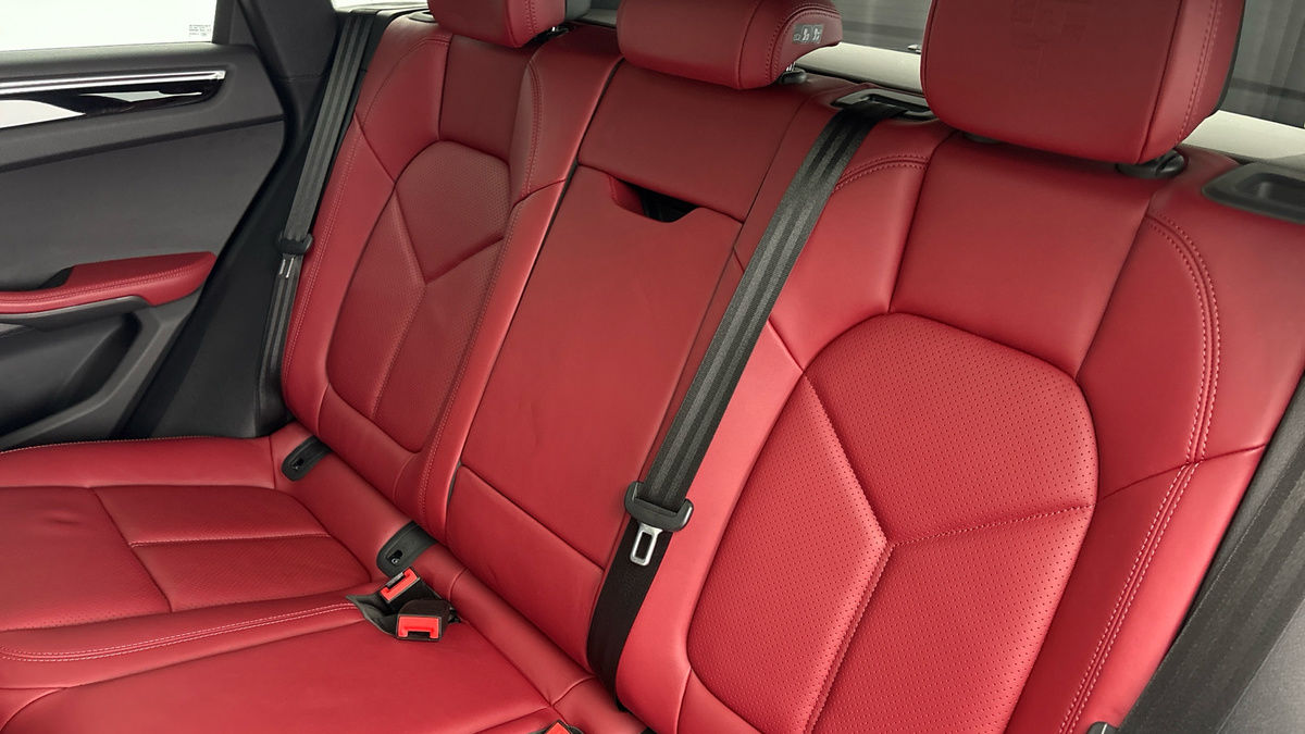 Used Porsche Macan 2022 for sale - 75667017: Photo 8