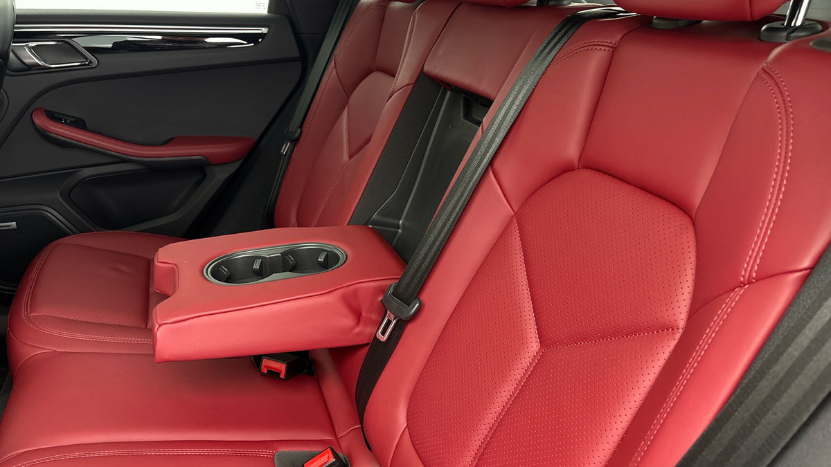 Used Porsche Macan 2022 for sale - 75667017: Photo 9