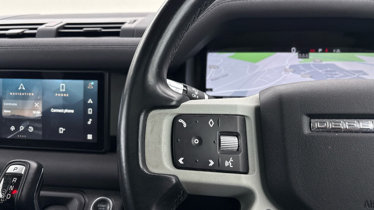 Used Land Rover Defender 2021 for sale - 77632333: Photo 13