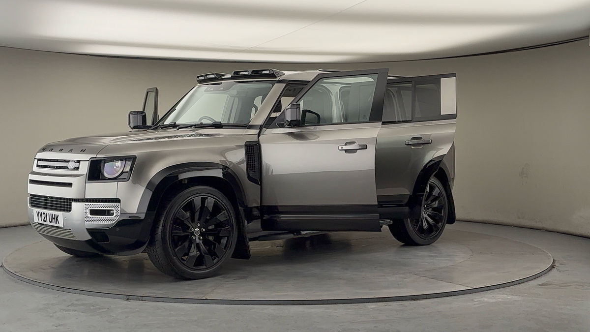 Used Land Rover Defender 2021 for sale - 77632333: Photo 22