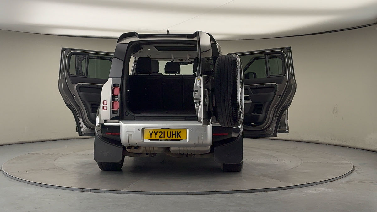 Used Land Rover Defender 2021 for sale - 77632333: Photo 60