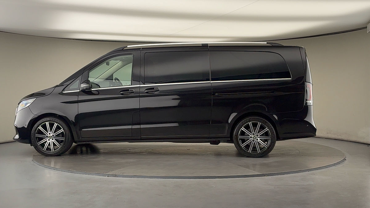 Used Mercedes-Benz V-Class 2025 for sale - 76280719: Photo 29