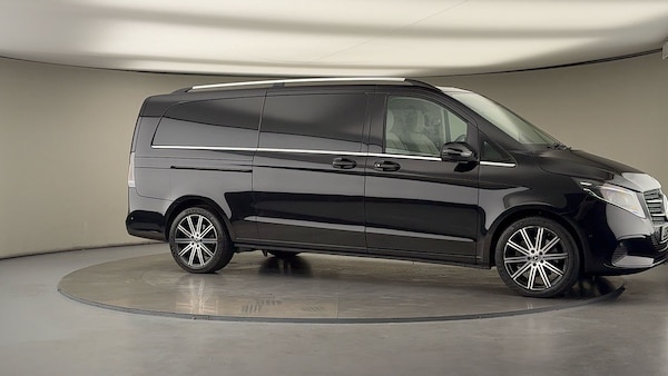 Used Mercedes-Benz V-Class 2025 for sale - 76280719: Photo 37