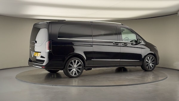 Used Mercedes-Benz V-Class 2025 for sale - 76280719: Photo 40
