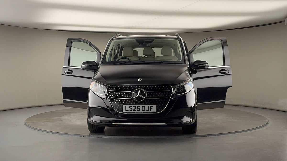 Used Mercedes-Benz V-Class 2025 for sale - 76280719: Photo 53