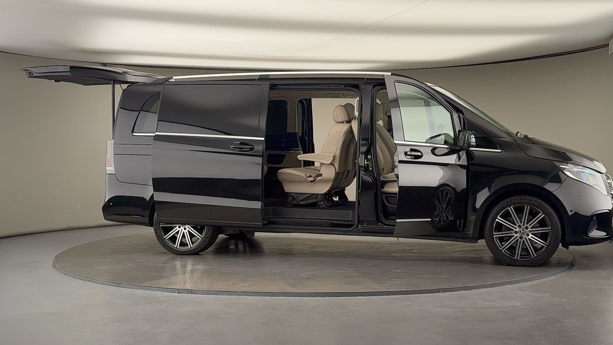 Used Mercedes-Benz V-Class 2025 for sale - 76280719: Photo 57