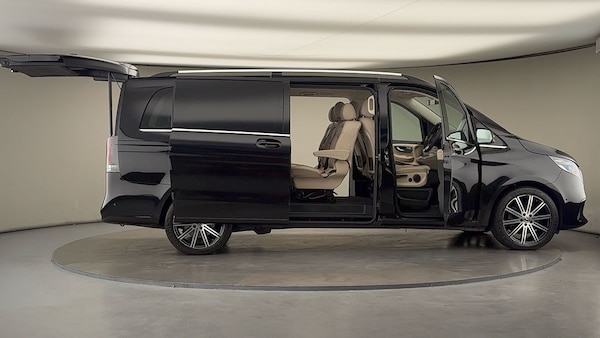 Used Mercedes-Benz V-Class 2025 for sale - 76280719: Photo 58