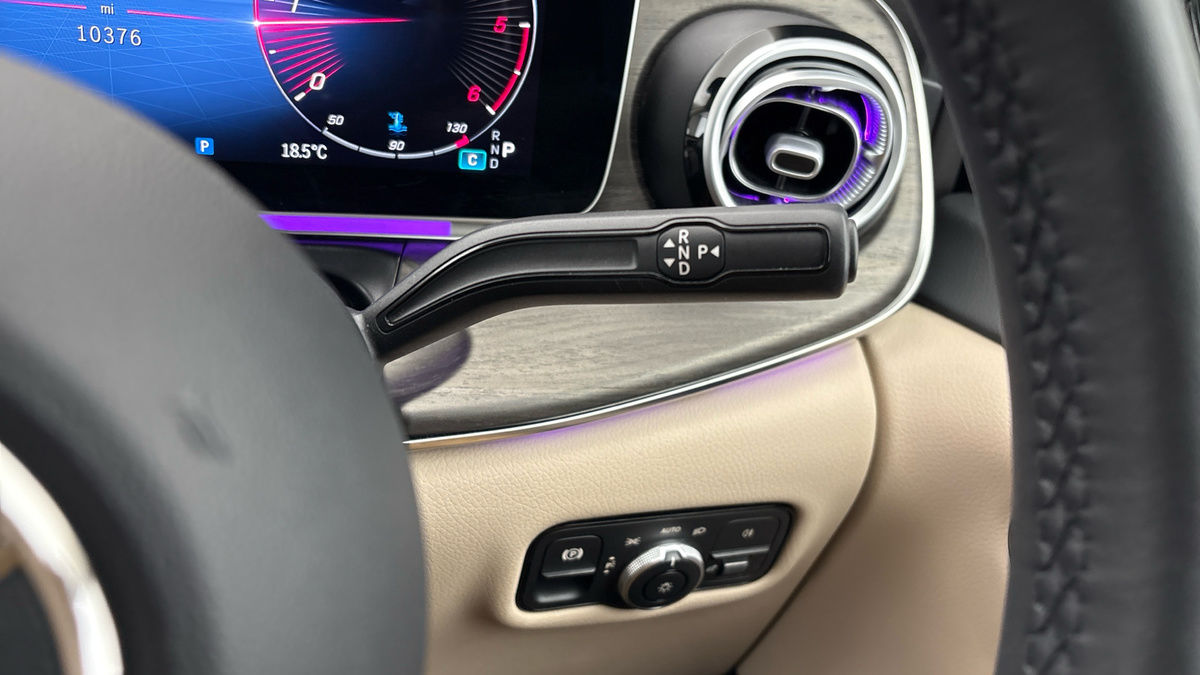 Used Mercedes-Benz V-Class 2025 for sale - 76280719: Photo 6