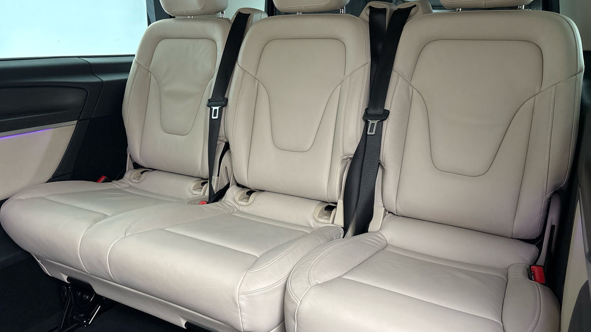 Used Mercedes-Benz V-Class 2025 for sale - 76280719: Photo 8