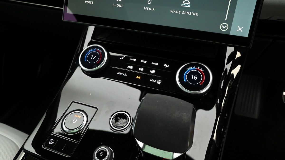 Used Land Rover Range Rover Sport 2023 for sale - 76470831: Photo 12