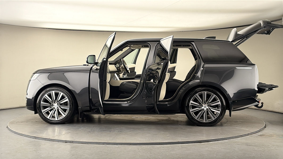 Used Land Rover Range Rover 2023 for sale - 77880817: Photo 53